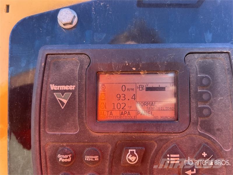 Vermeer BC1000XL Tow-Behind Wood Chipper Puiduhakkurid