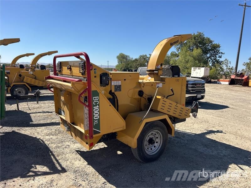 Vermeer BC1000XL Tow-Behind Wood Chipper Puiduhakkurid