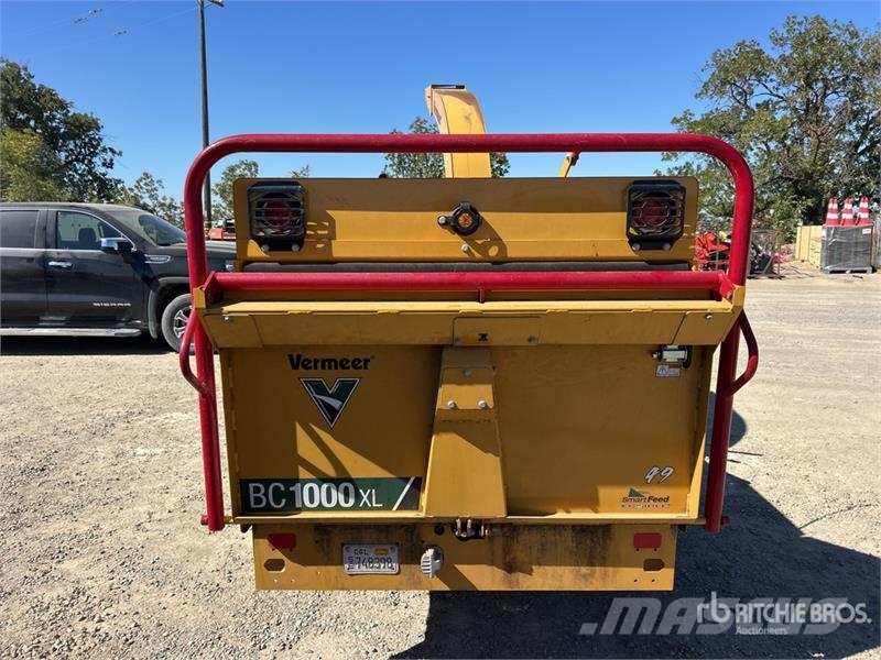 Vermeer BC1000XL Tow-Behind Wood Chipper Puiduhakkurid