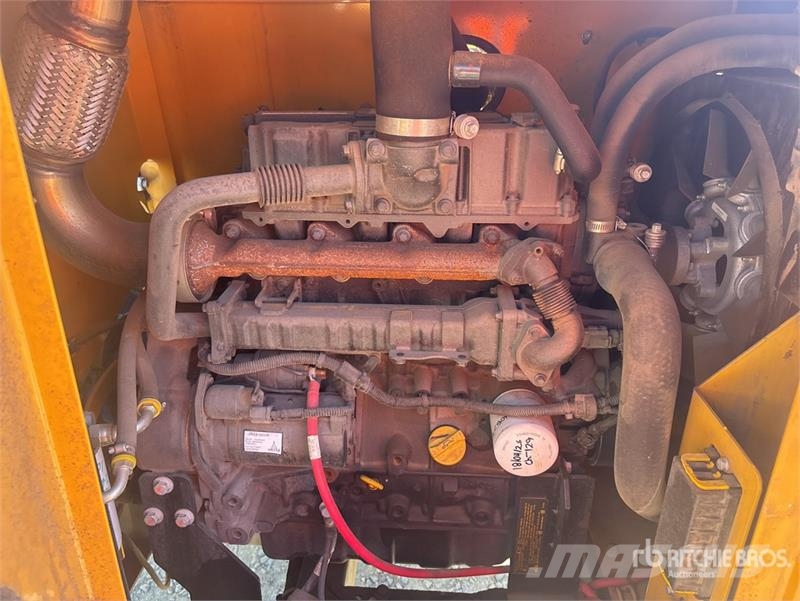 Vermeer BC1000XL Tow-Behind Wood Chipper Puiduhakkurid