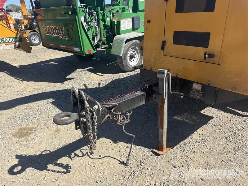 Vermeer BC1000XL Tow-Behind Wood Chipper Puiduhakkurid