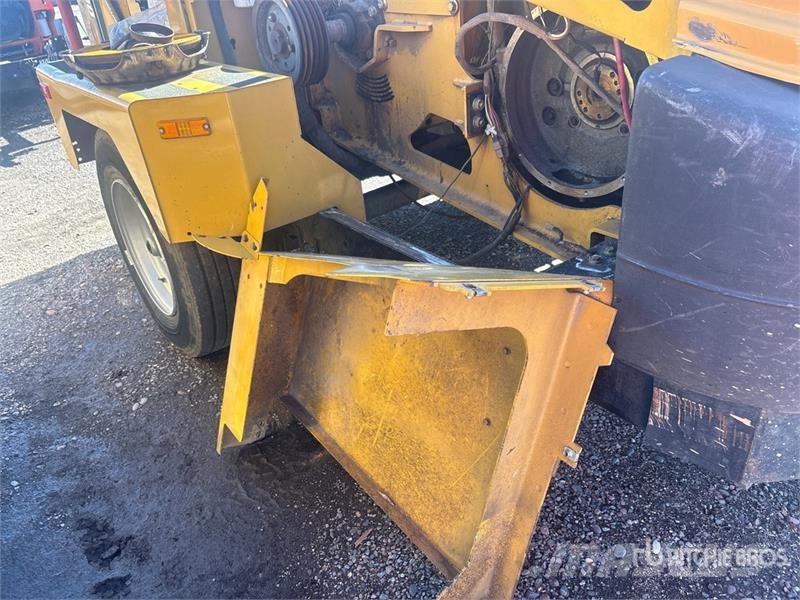 Vermeer BC1500XL Tow-Behind Wood Chipper Fliskuttere