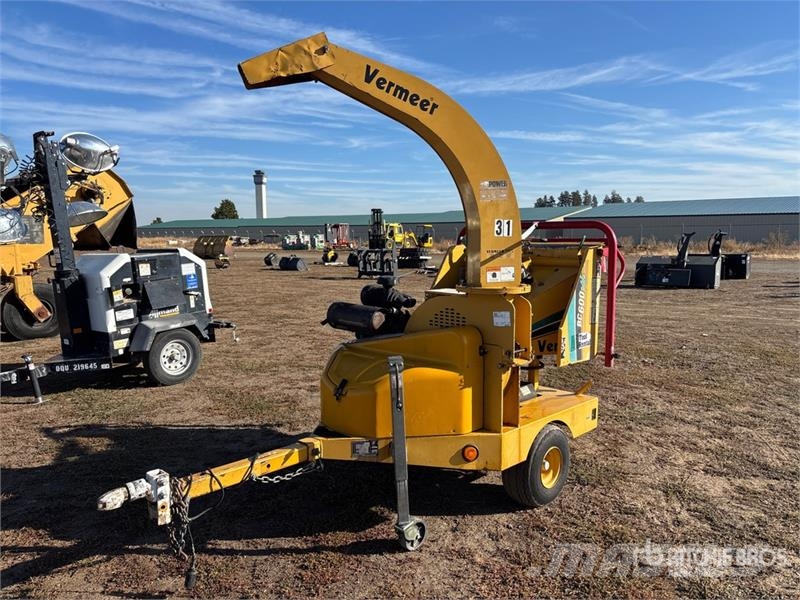 Vermeer BC600XL Tow-Behind Wood Chipper Medienos smulkintuvai