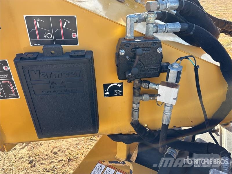 Vermeer BC600XL Tow-Behind Wood Chipper Medienos smulkintuvai