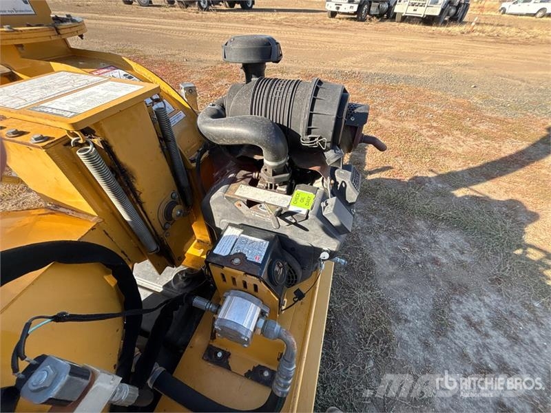 Vermeer BC600XL Tow-Behind Wood Chipper Medienos smulkintuvai