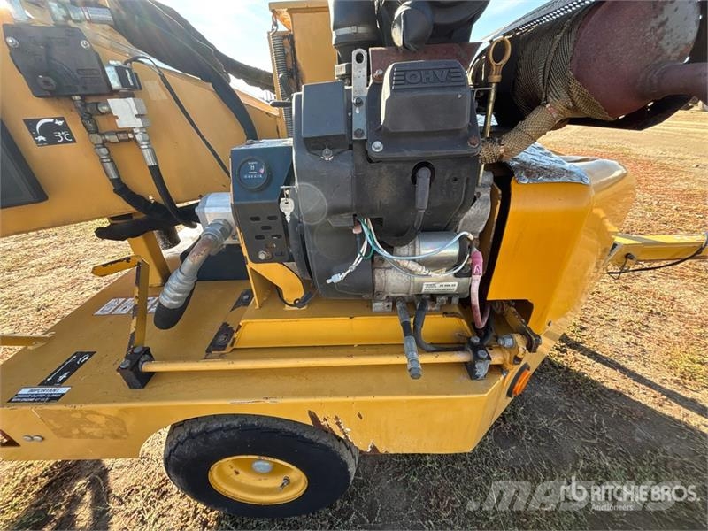 Vermeer BC600XL Tow-Behind Wood Chipper Medienos smulkintuvai