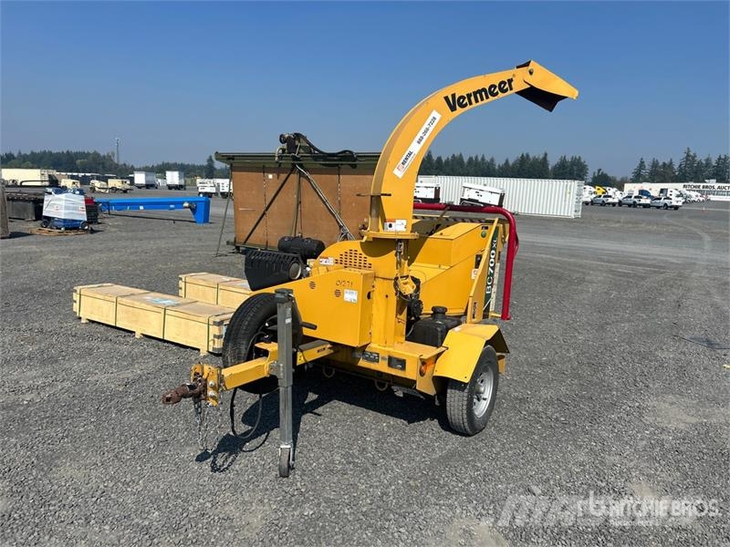 Vermeer BC700XL Tow-Behind Wood Chipper Broyeur de végétaux