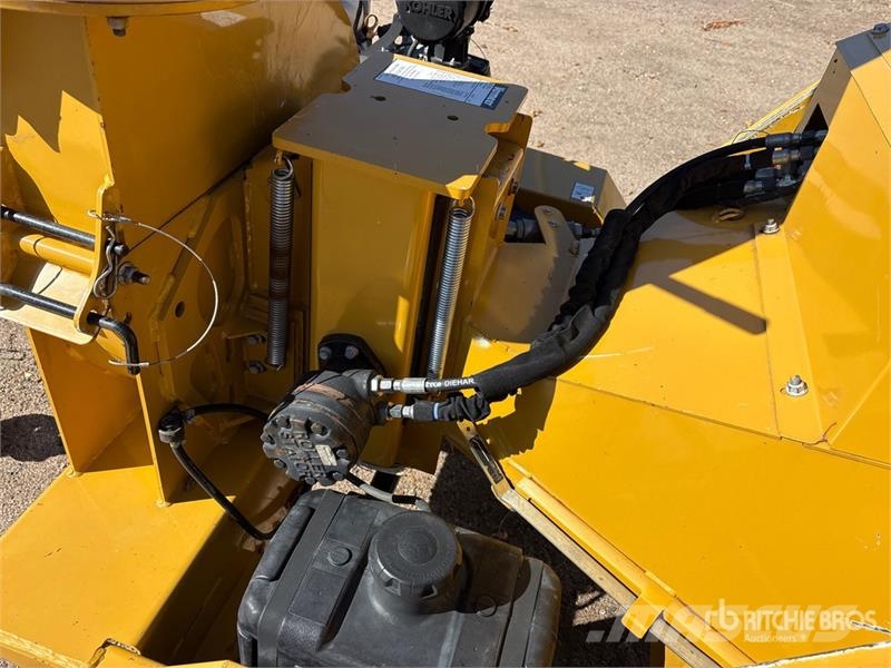Vermeer BC700XL Tow-Behind Wood Chipper 碎木機