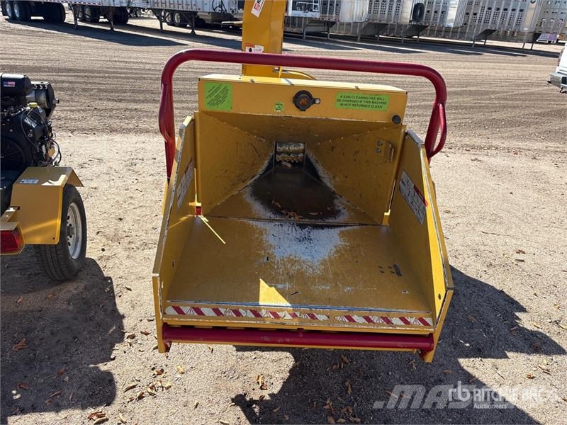 Vermeer BC700XL Tow-Behind Wood Chipper 碎木機