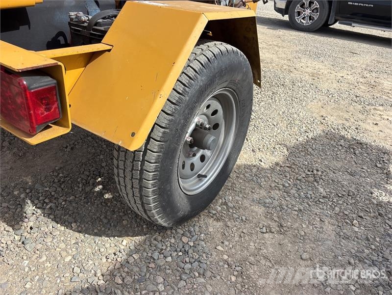 Vermeer BC700XL Tow-Behind Wood Chipper Holzhäcksler