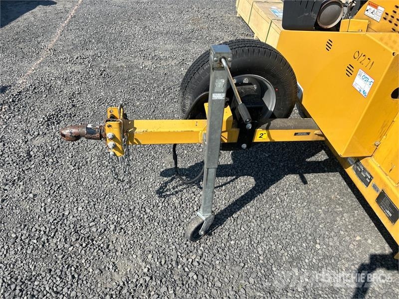 Vermeer BC700XL Tow-Behind Wood Chipper Broyeur de végétaux