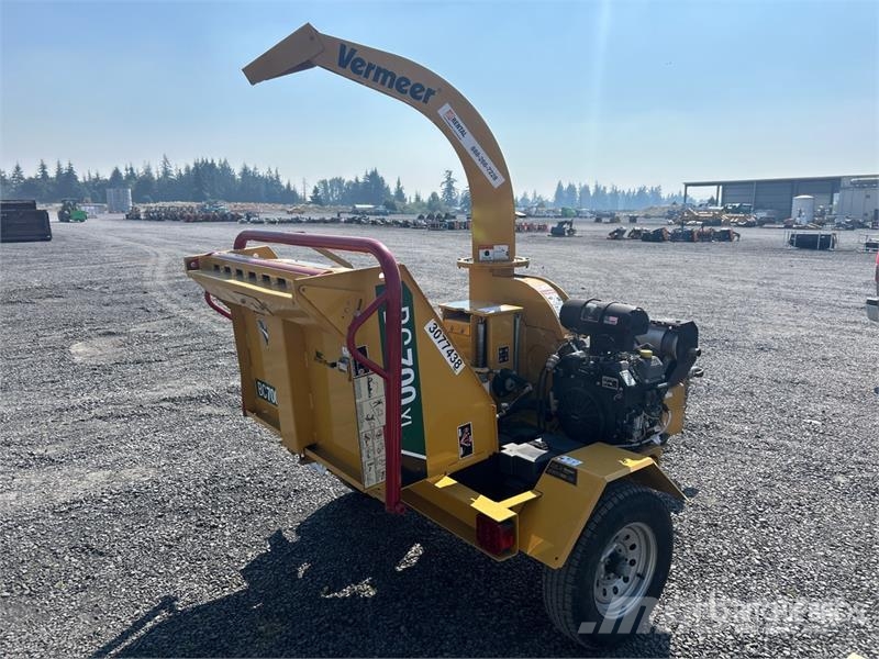 Vermeer BC700XL Tow-Behind Wood Chipper Broyeur de végétaux