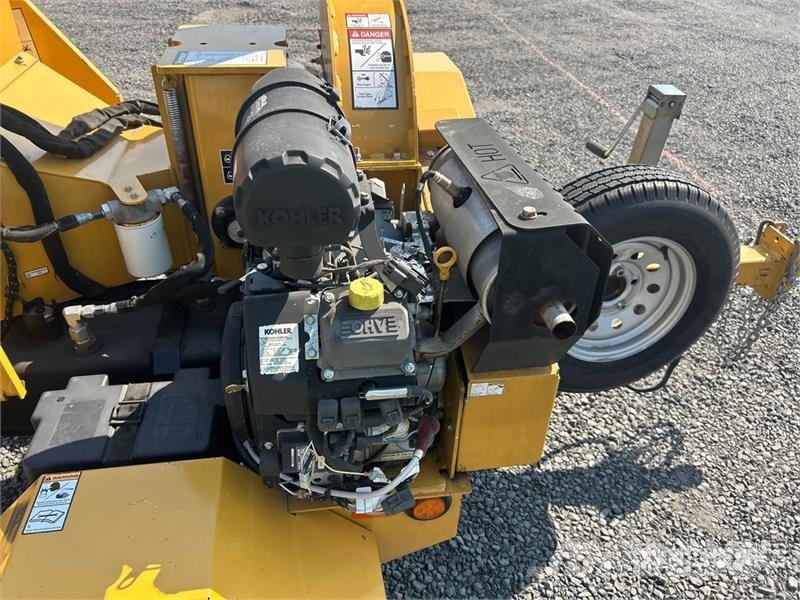 Vermeer BC700XL Tow-Behind Wood Chipper Broyeur de végétaux
