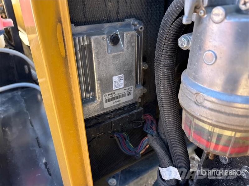 Vermeer LP873SDT 800 gal T/A Vacuum Tanker Trailer Tanker trailers