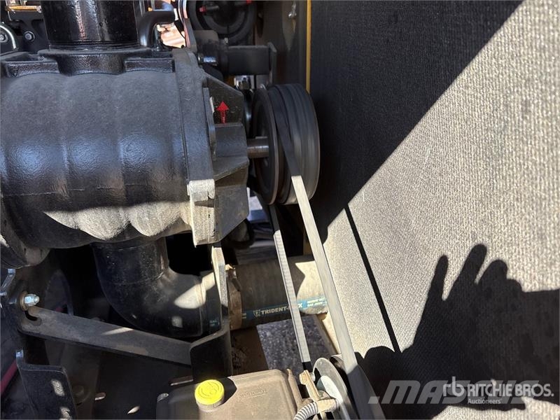 Vermeer LP873SDT 800 gal T/A Vacuum Tanker Trailer Tanker trailers