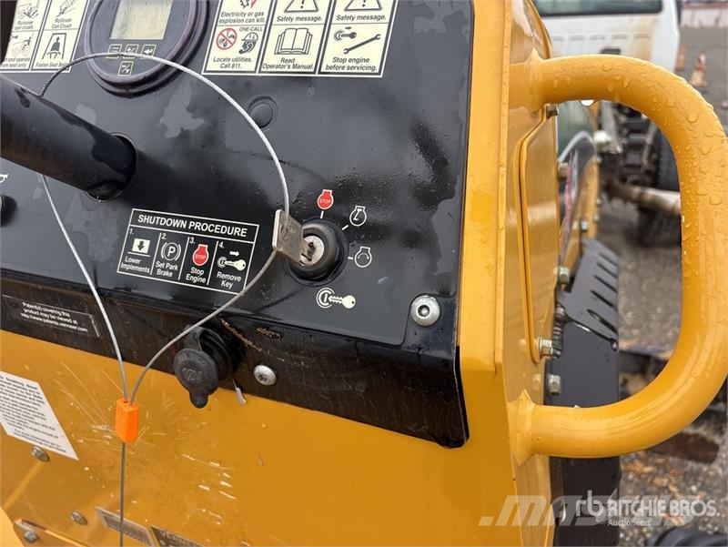 Vermeer RTX450 4x4 Trencher トレンチャー