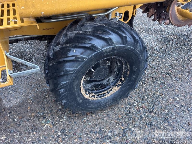 Vermeer RTX450 4x4 Trencher トレンチャー