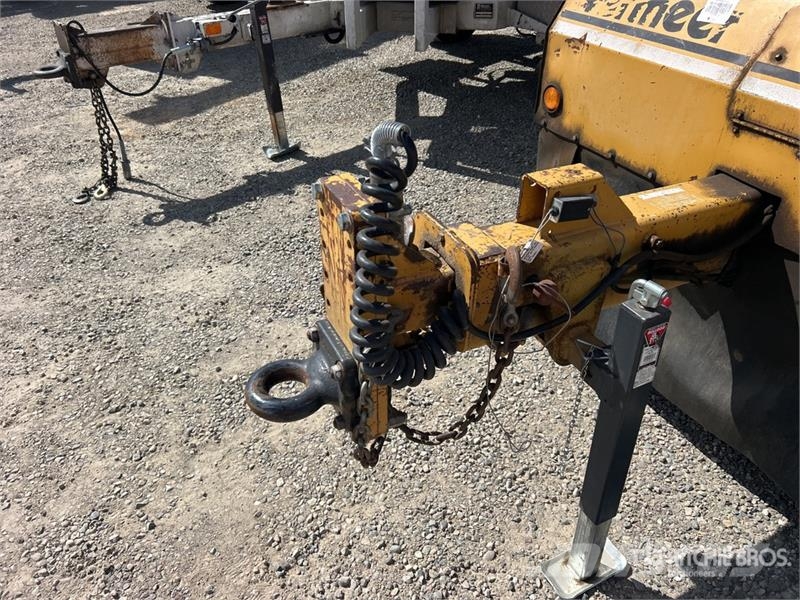 Vermeer SC1102A Tow Behind Stump Grinder Rotacijske brane in multikultivatorji