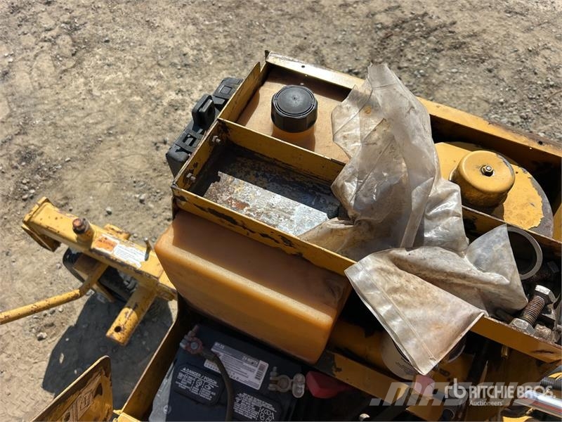 Vermeer SC252 Stump Grinder Randaalid/mullafreesid