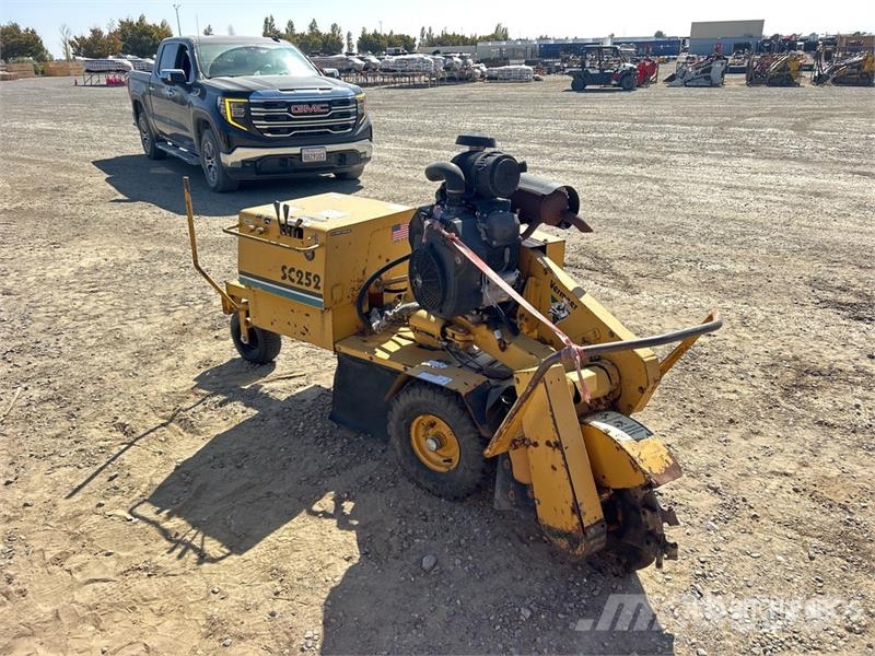 Vermeer SC252 Stump Grinder Randaalid/mullafreesid