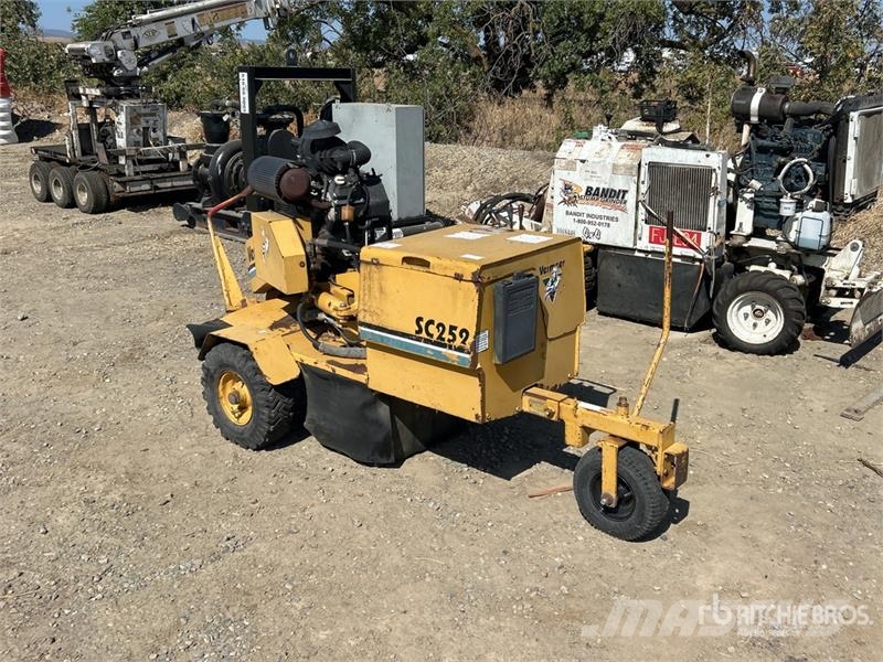 Vermeer SC252 Stump Grinder Randaalid/mullafreesid
