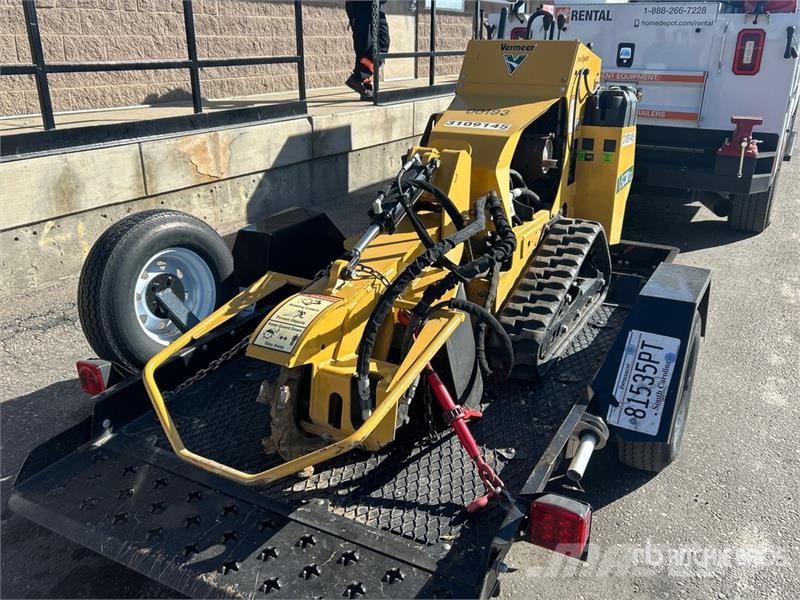Vermeer SC30TX Stump Grinder الكاسحات وقلابات التربة ذات المحركات