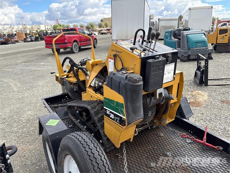 Vermeer SC30TX Tracked Stump Grinder 파워 하로우 및 로토틸러(회전 경운기)