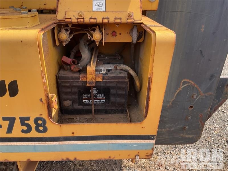 Vermeer T758 トレンチャー
