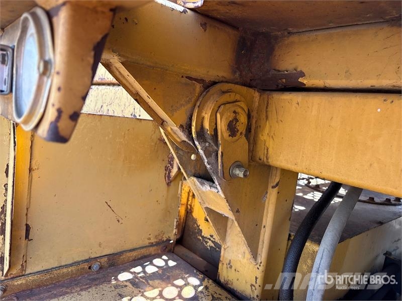 Vermeer TG400 T/A Tub Grinder Gradbeništvo - drugo