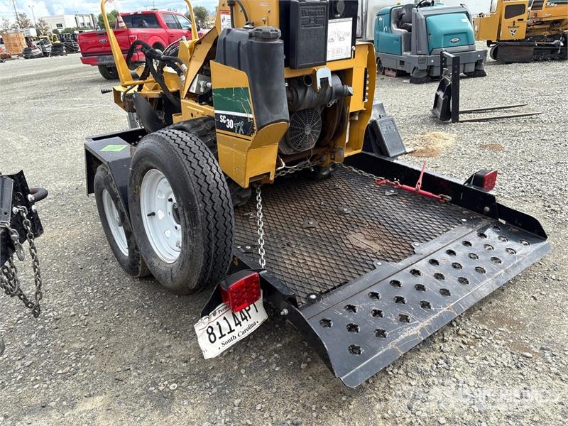 Vermeer TLR33 8 ft S/A Equipment Trailer Reboques de transporte Auto