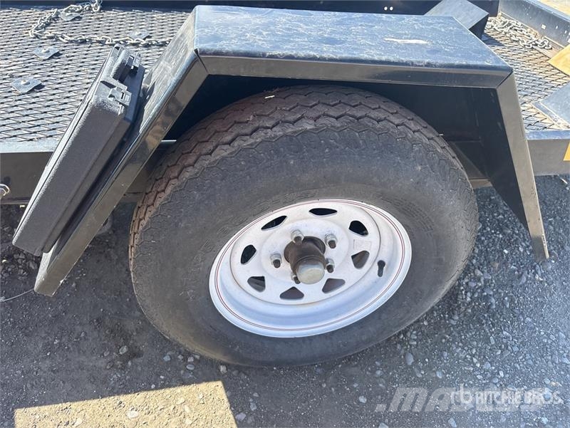 Vermeer TLR33 9 ft S/A Tilt Deck Trailer Plataformas bajas