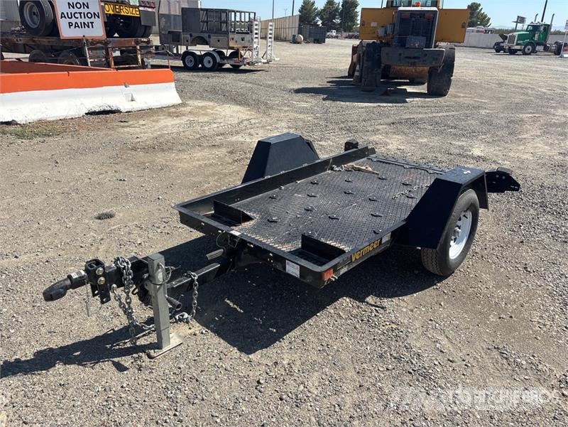 Vermeer TLR33 9 ft S/A Tilt Deck Trailer Plataformas bajas