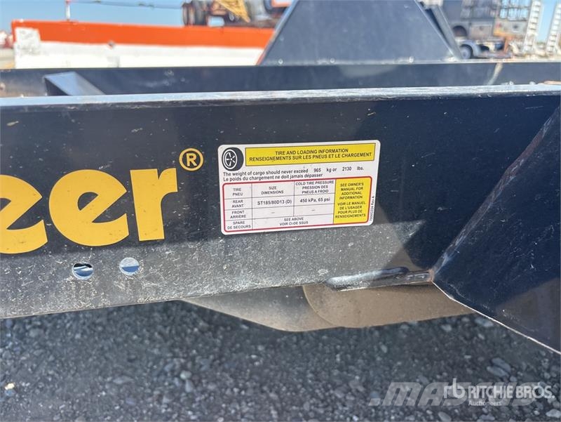 Vermeer TLR33 9 ft S/A Tilt Deck Trailer Plataformas bajas