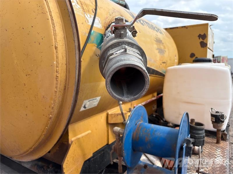 Vermeer V500 500 gal T/A Vacuum Excavation Unit Oprema i rezervni dijelovi za bušenje