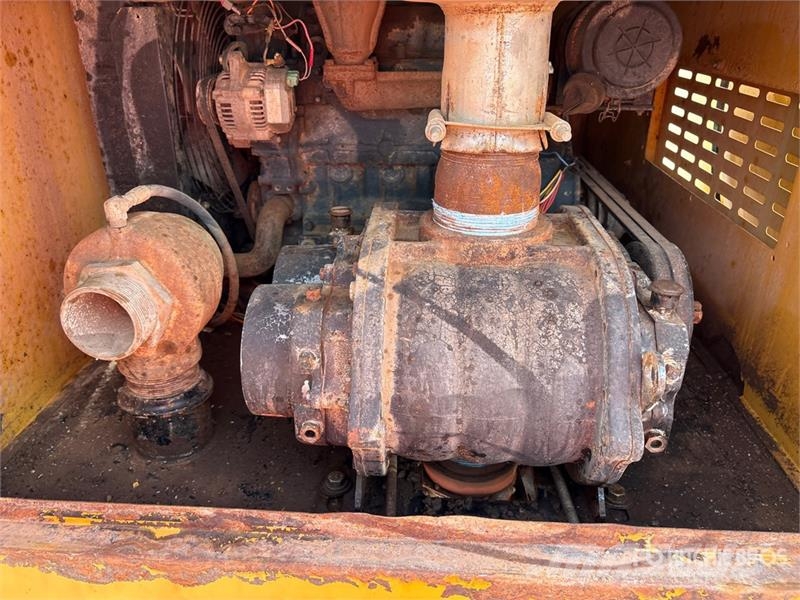 Vermeer V500 500 gal T/A Vacuum Excavation Unit Oprema i rezervni dijelovi za bušenje