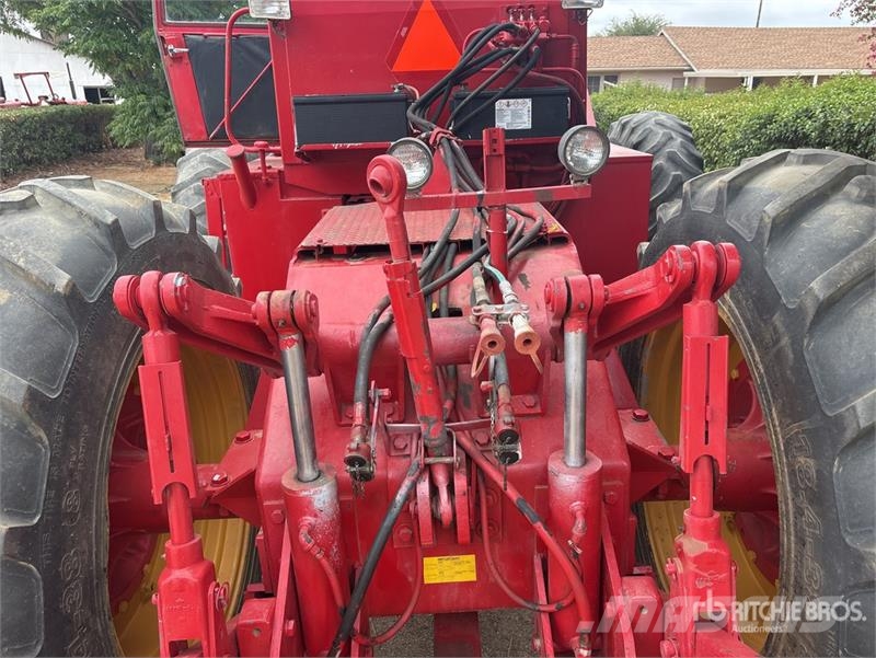Versatile 700 Articulated 4WD Tractor Lauksaimniecība- Citi