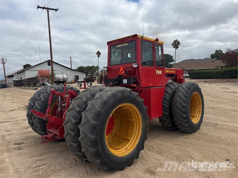 Versatile 700 Articulated 4WD Tractor Lauksaimniecība- Citi