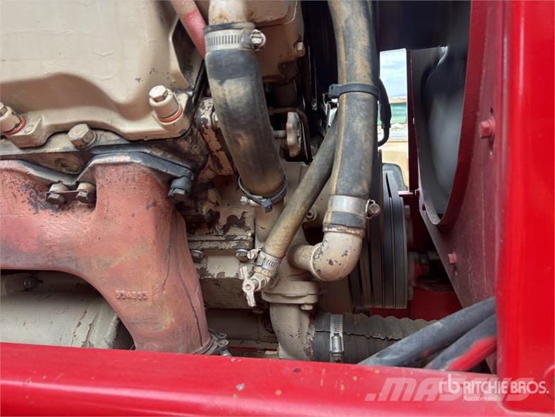 Versatile 700 Articulated 4WD Tractor Lauksaimniecība- Citi