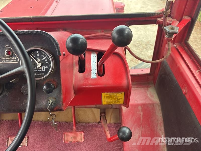 Versatile 700 Articulated 4WD Tractor Lauksaimniecība- Citi