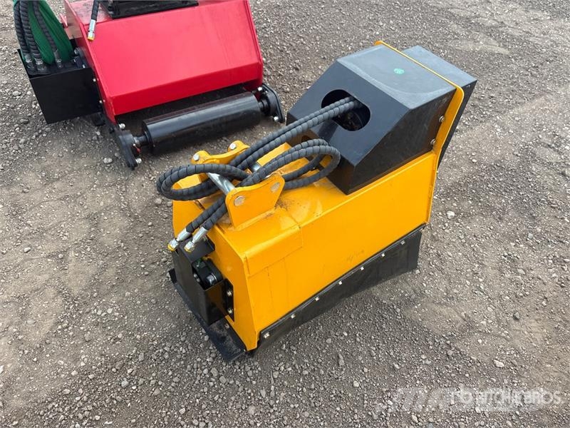 Vicsec VC-EBC32 24 in Mini Excavator Brush Cutter (Unused مكونات أخرى