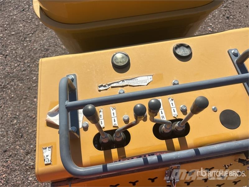 Vicsec VC1200 Stand-On Mini Crawler Dumper Dumpers εργοταξίου