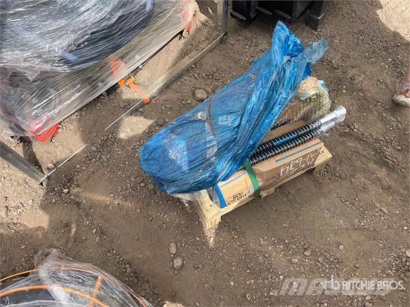 Vicsec VCH35 Hydraulic Breaker - Fits 1-3 ton Excavators Hydraulhammare