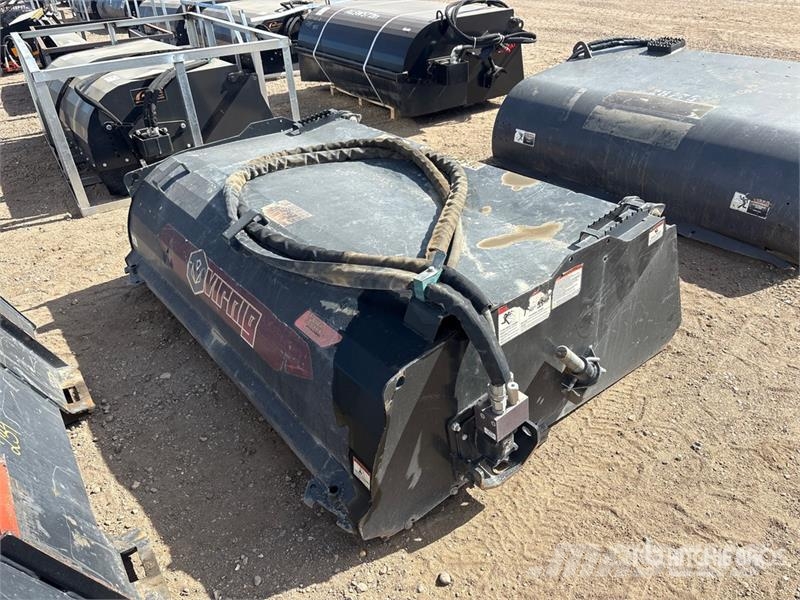 Virnig 73 in Skid Steer Sweeper فرش