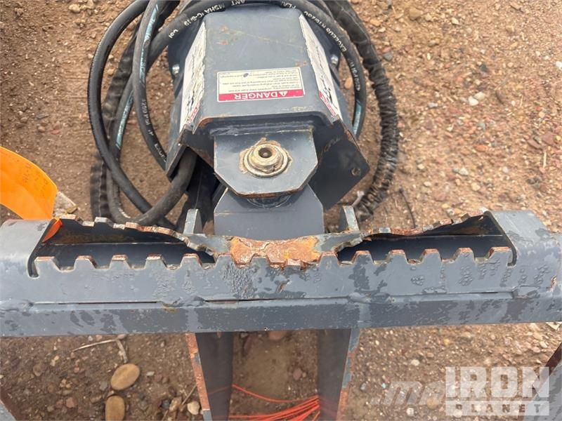 Virnig ADV36 Skid Steer Auger Urbji