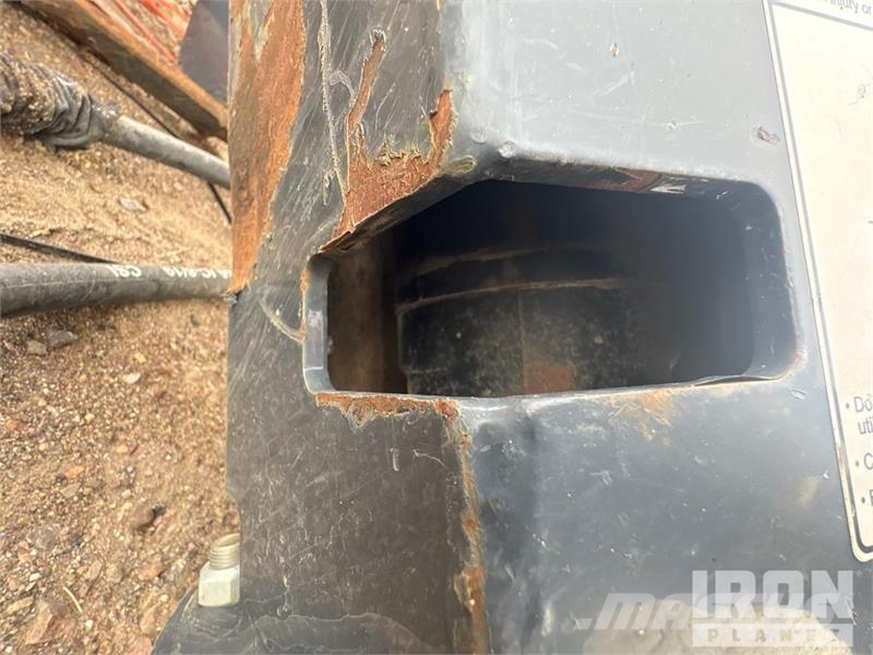 Virnig ADV36 Skid Steer Auger Urbji