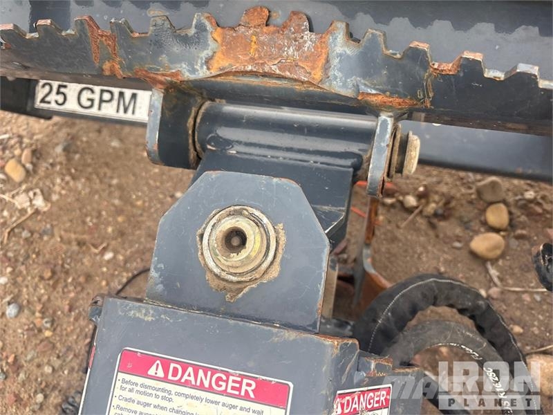 Virnig ADV36 Skid Steer Auger Urbji