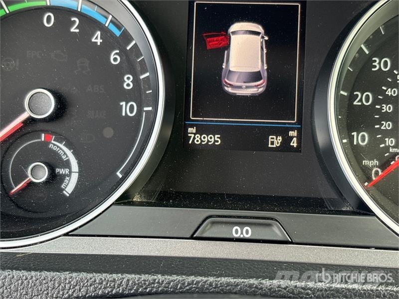 Volkswagen eGolf Automobile Automašīnas