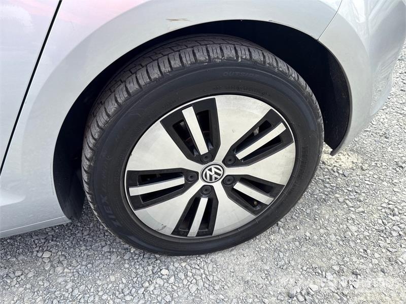 Volkswagen eGolf Automobile Automašīnas