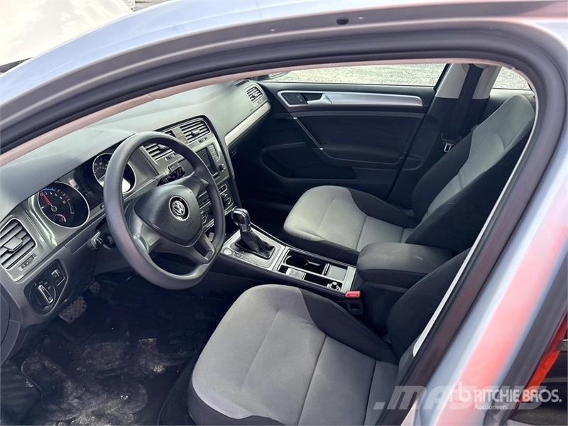 Volkswagen eGolf Automobile Automašīnas