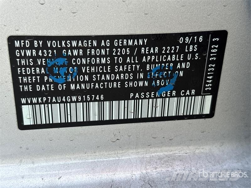 Volkswagen eGolf Automobile Automašīnas